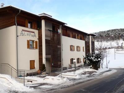 Apartments Almiva